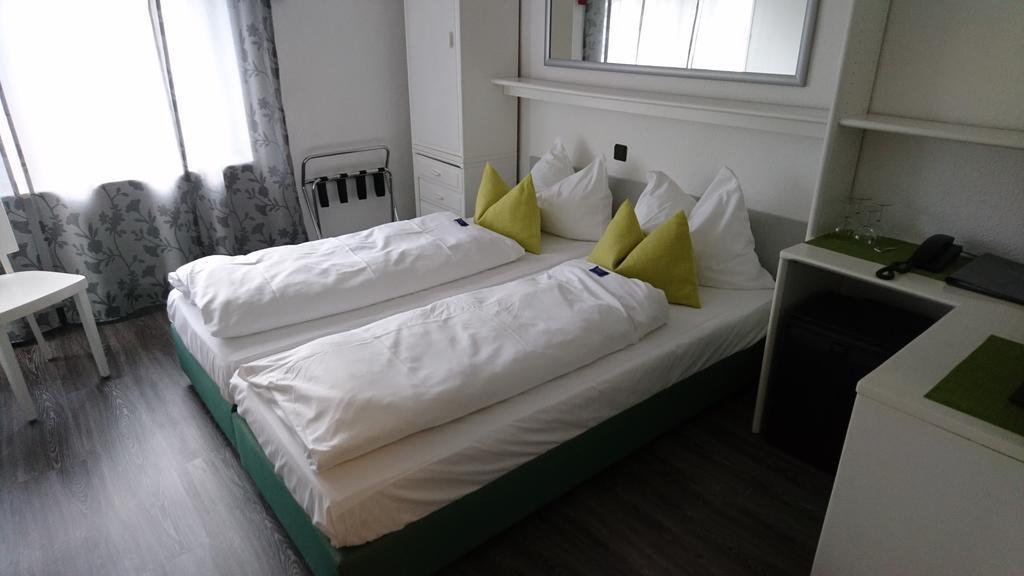 Hotel Deutschherrenhof เทรียร์ ภายนอก รูปภาพ
