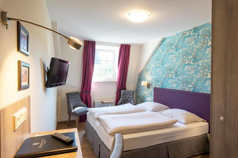 Hotel Deutschherrenhof เทรียร์ ภายนอก รูปภาพ