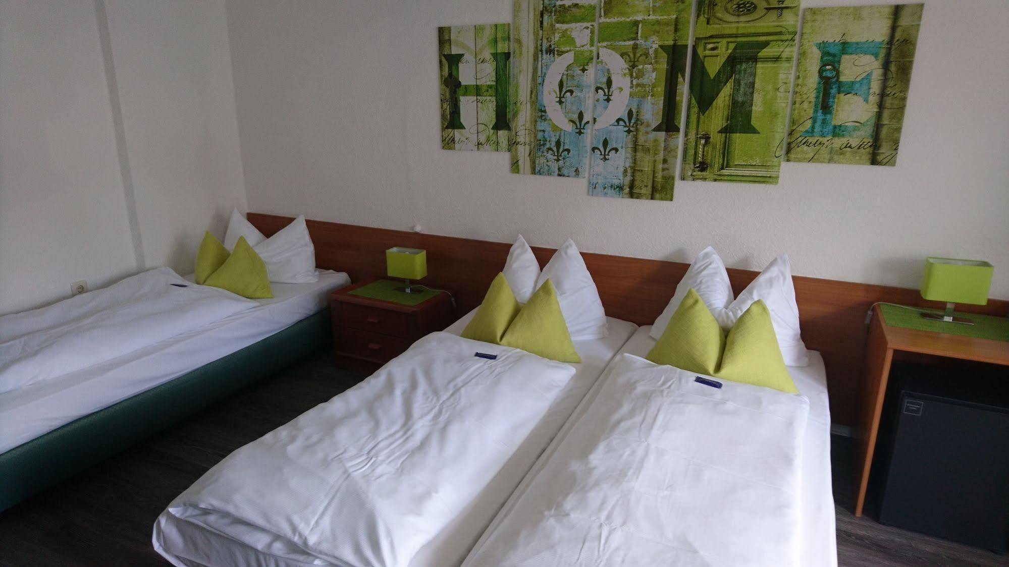 Hotel Deutschherrenhof เทรียร์ ภายนอก รูปภาพ